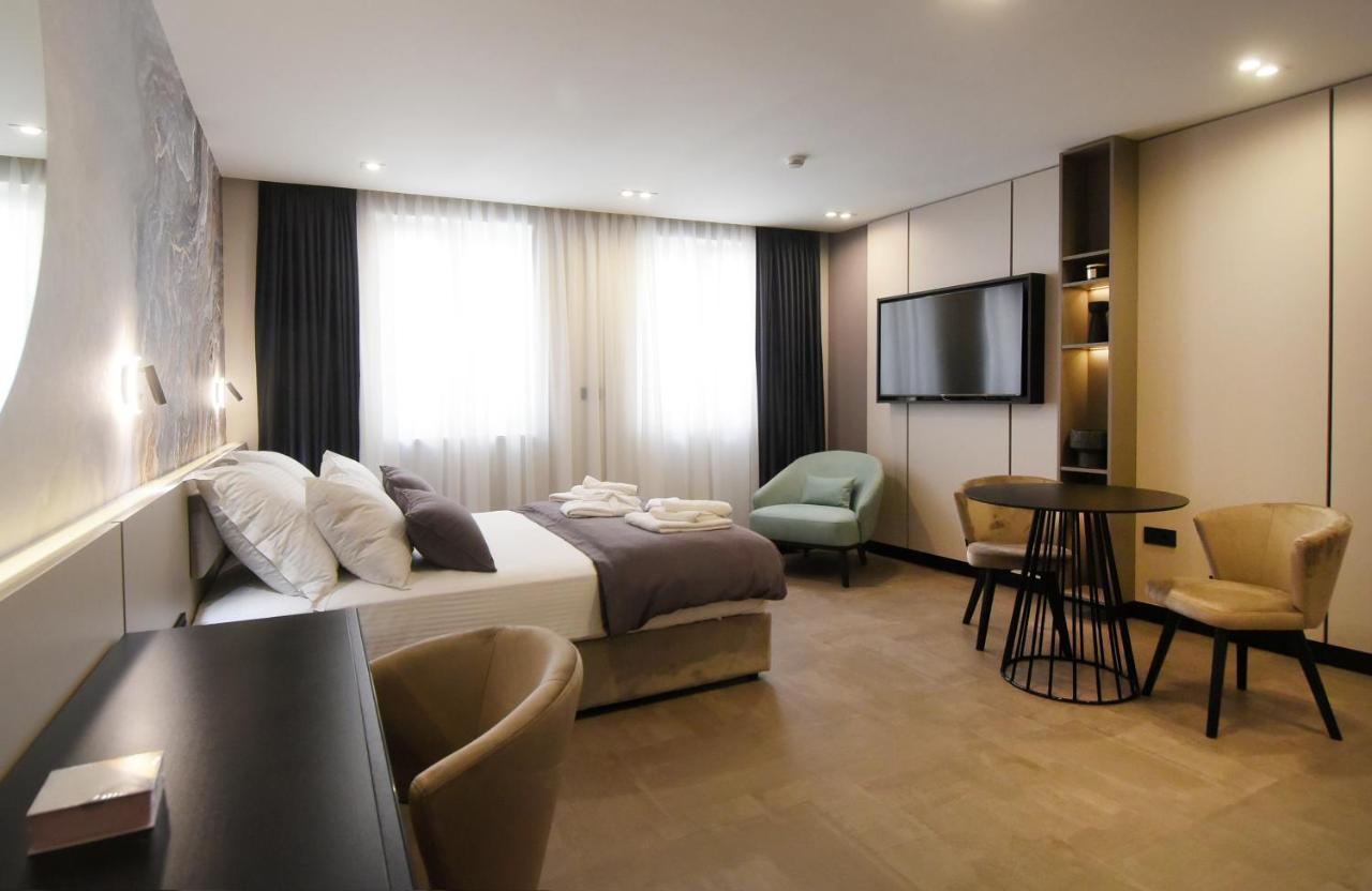 Grandeur Apartments Пула Екстериор снимка