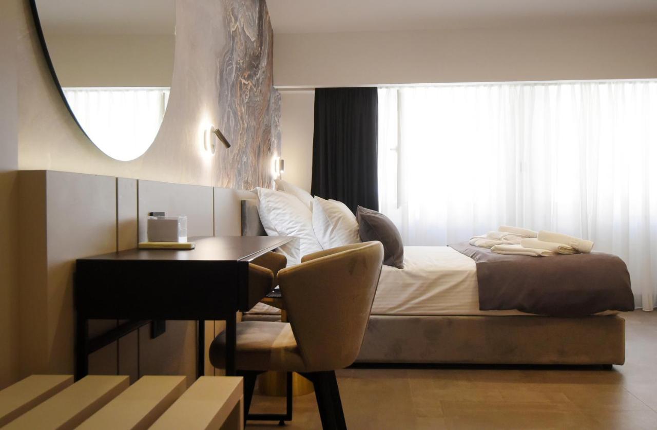 Grandeur Apartments Пула Екстериор снимка