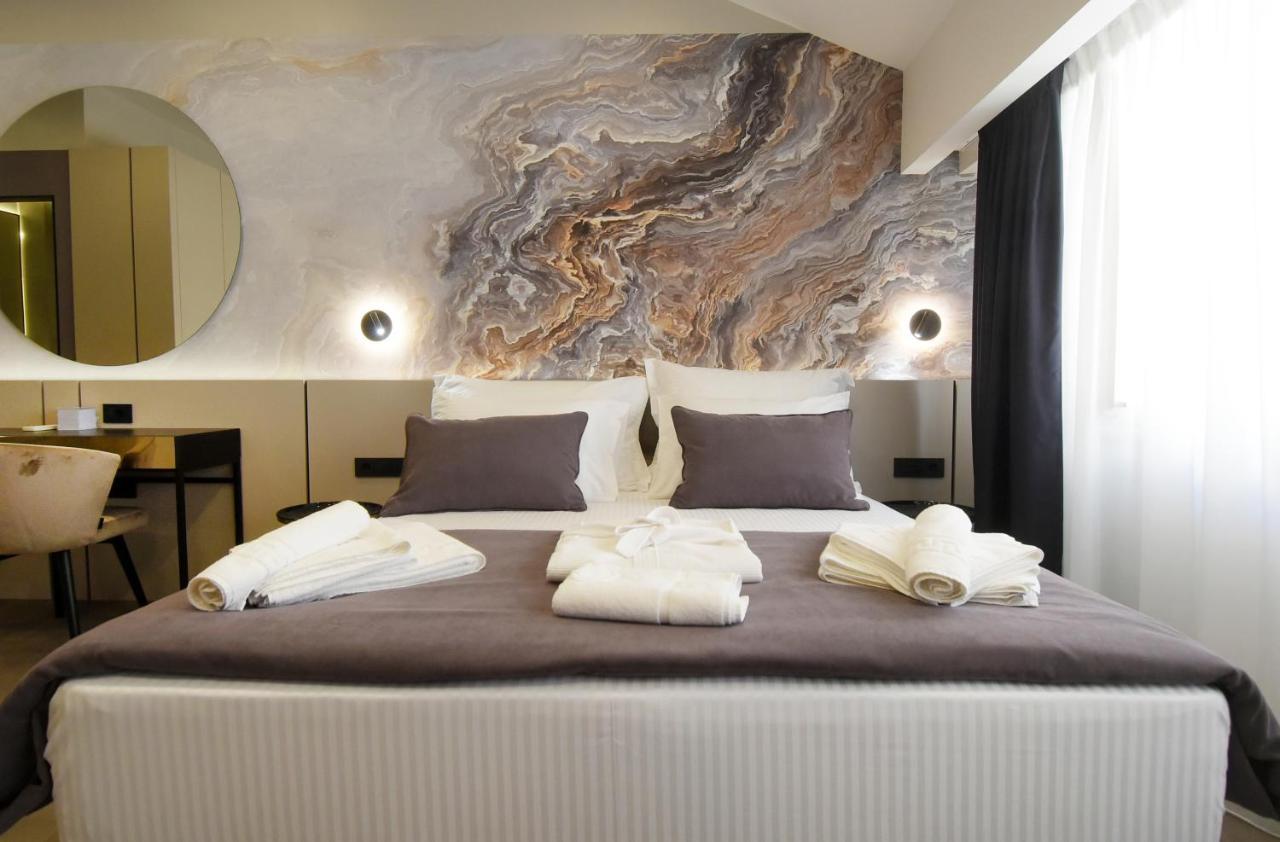 Grandeur Apartments Пула Екстериор снимка