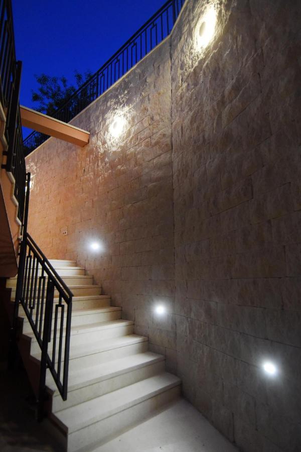 Grandeur Apartments Пула Екстериор снимка
